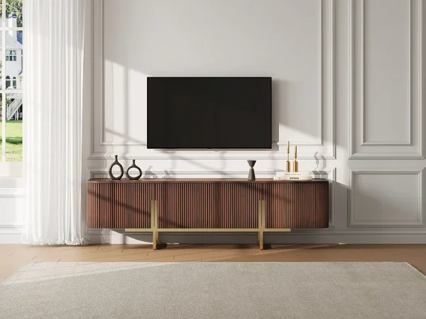 Meuble TV avec 4 portes en bois de manguier et métal doré – Naturel foncé – DOLIYA de Maison Céphy